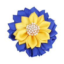 Load image into Gallery viewer, Sgrho Sorority Blue Yellow Flower Pearl Brooch